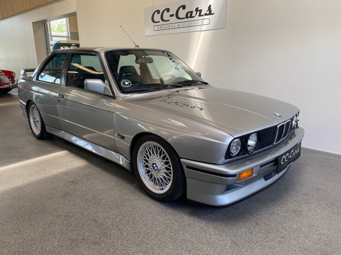 BMW M3 2,3